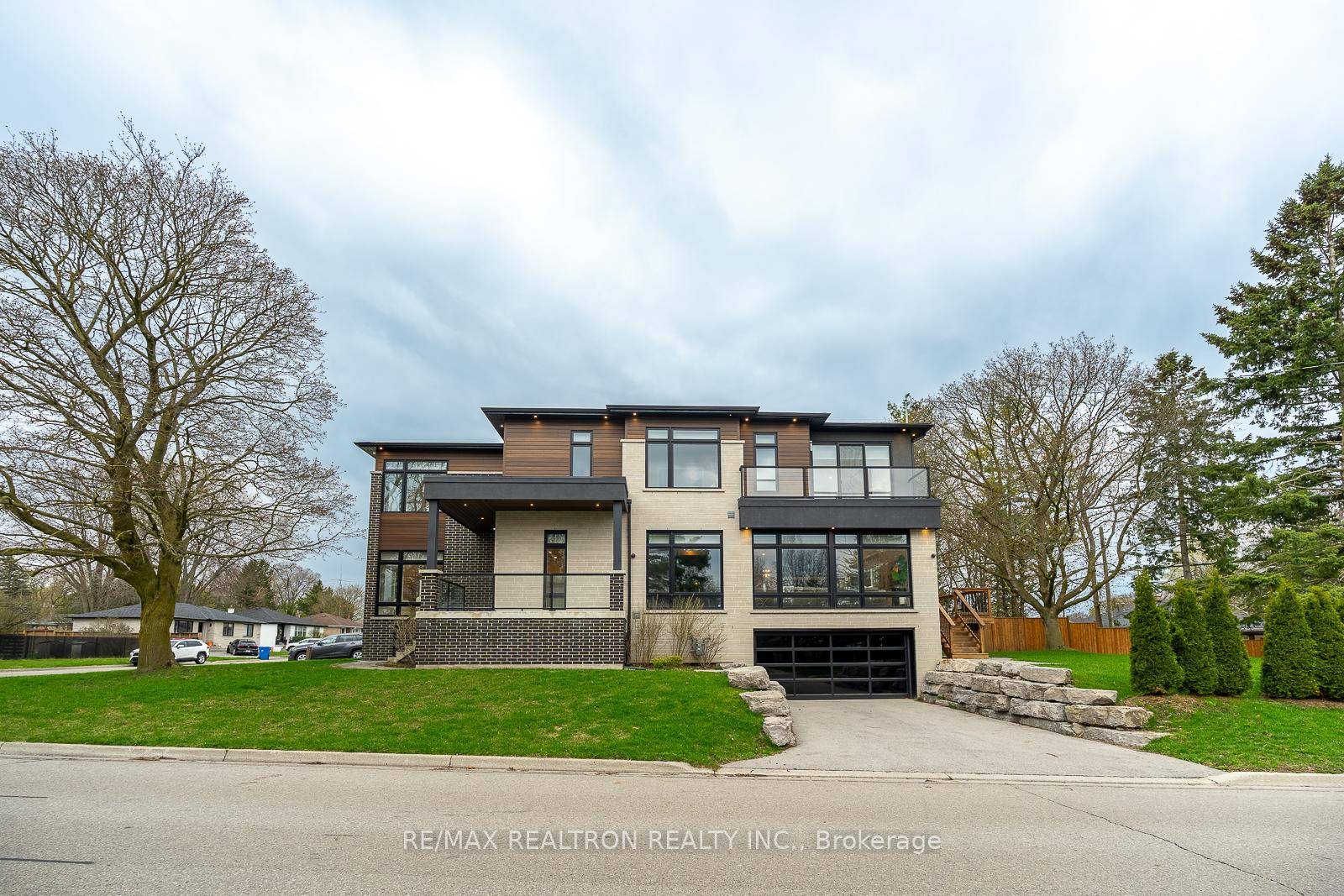 CONTEMPORY DREAM HOME ! Custom built with upgraded features and finishes throughout.