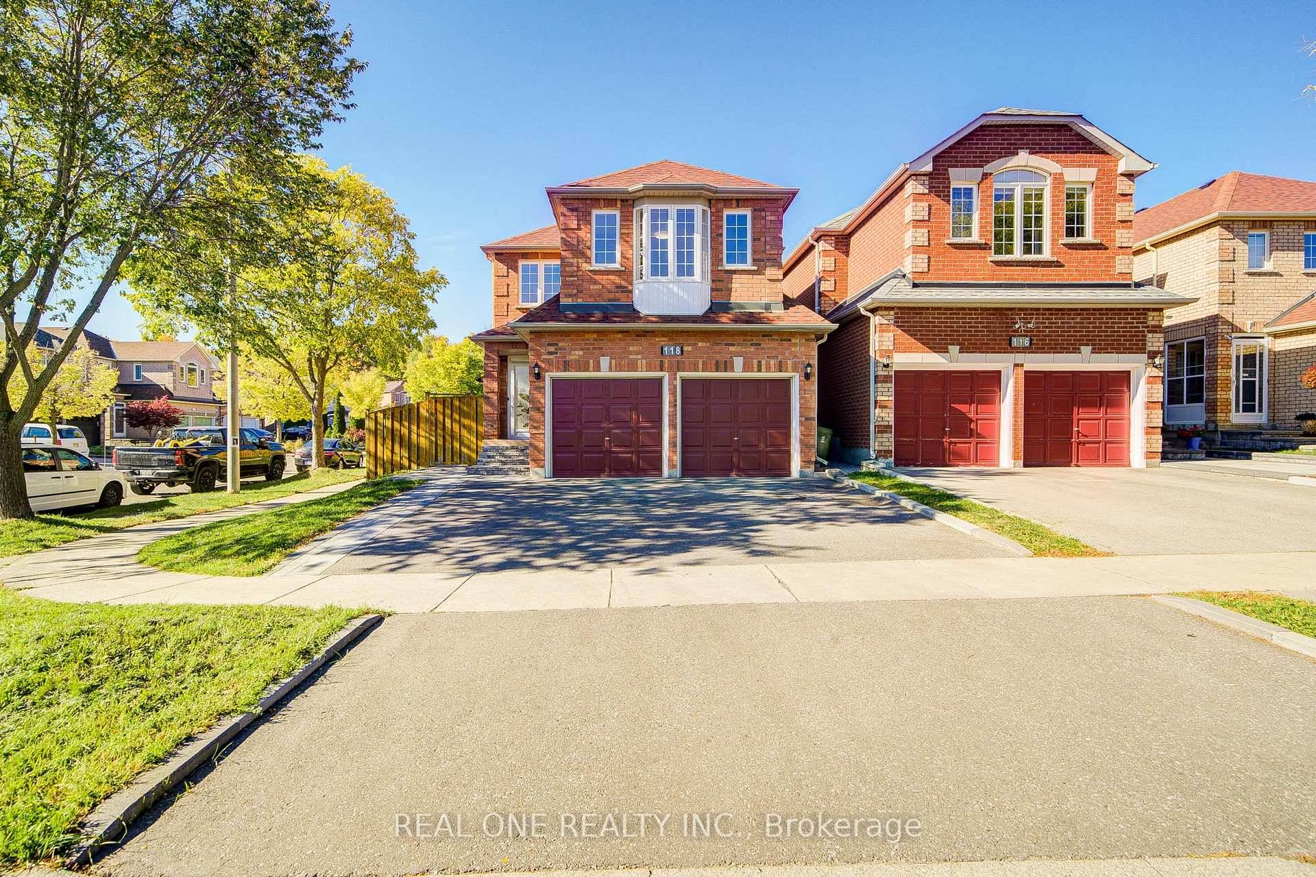 Highly Sought After Kennedy amp ; Steele Location, 4 3Br amp ; 7 Bath, 2 Ensuite amp ; 2 Semi Ensuite Br On 2nd Floor, Full Bath On The Main ...