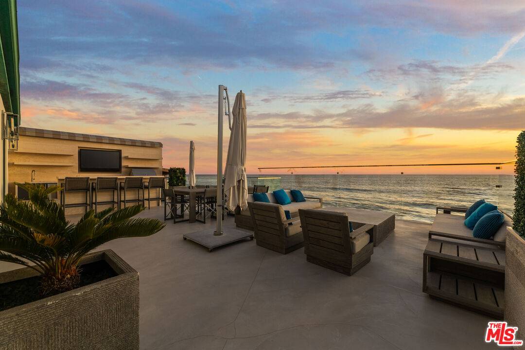 42580  Pacific Coast Hwy 3BR Malibu La