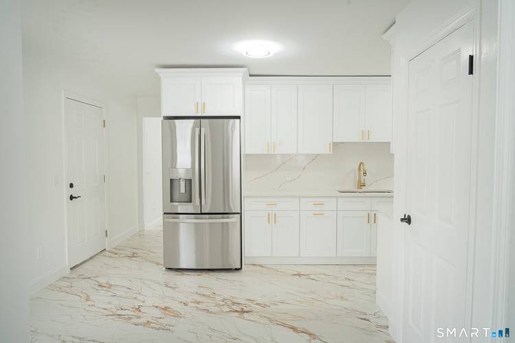 Look no further this beautiful and renovated Cape !