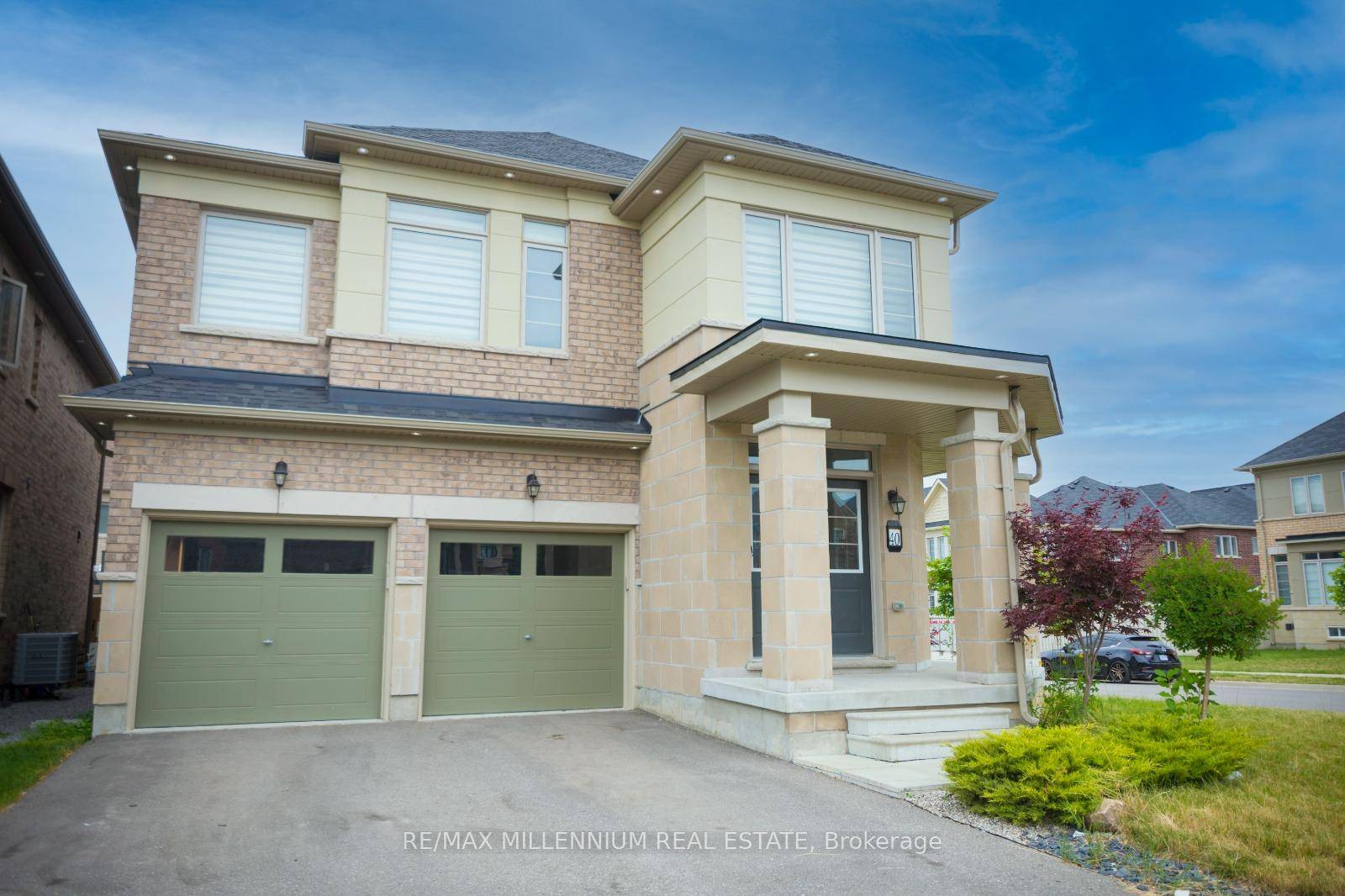 FULLY UPGRADED ! Gorgeous corner lot with abundant natural light !