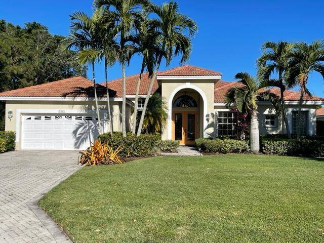 Motivated Seller ! Beautiful Ballantrae POOL home in the best location !