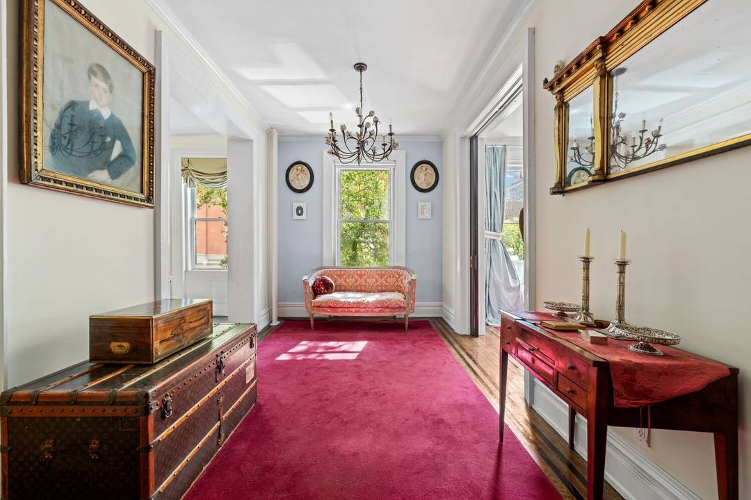 Welcome to 27 East 95th Street, a refined and spacious three bedroom, two bathroom residence perfectly located in the heart of Carnegie Hill, just off Fifth Avenue and moments from ...