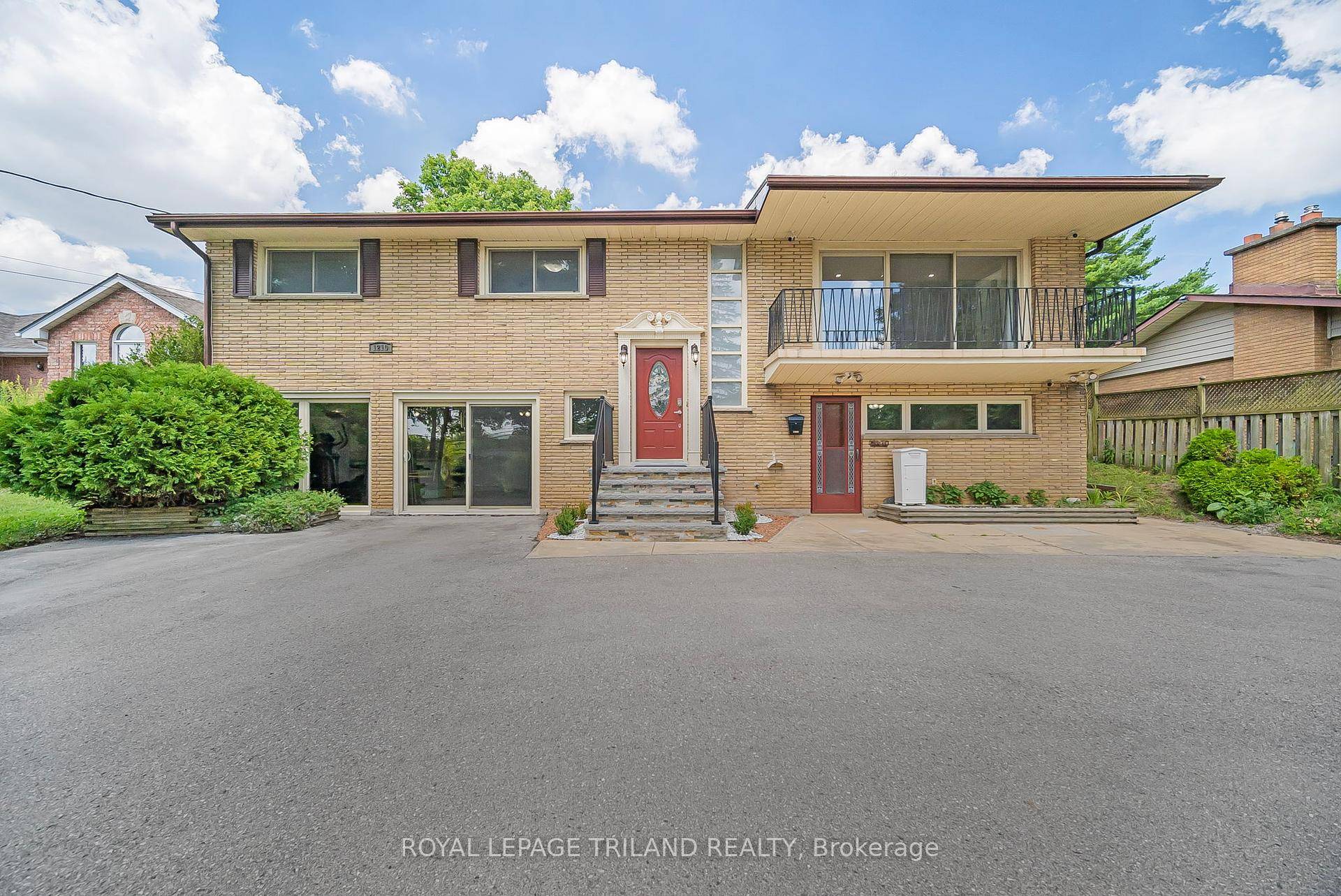A Perfect Balance of Space, Lifestyle, and Income All in One Home !