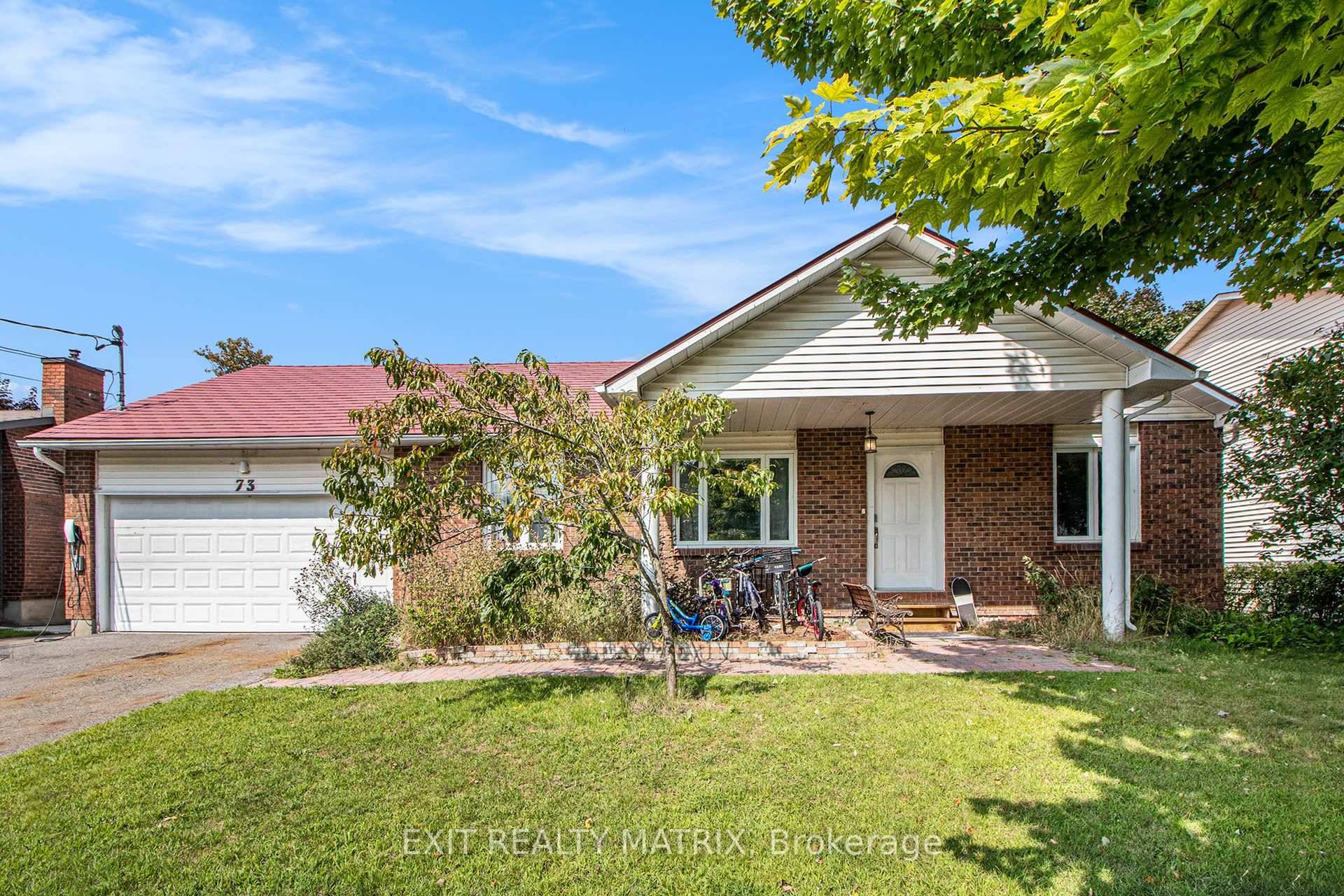 Welcome to this stunning bungalow in the heart of Russell, offering the perfect blend of comfort, space, and convenience.