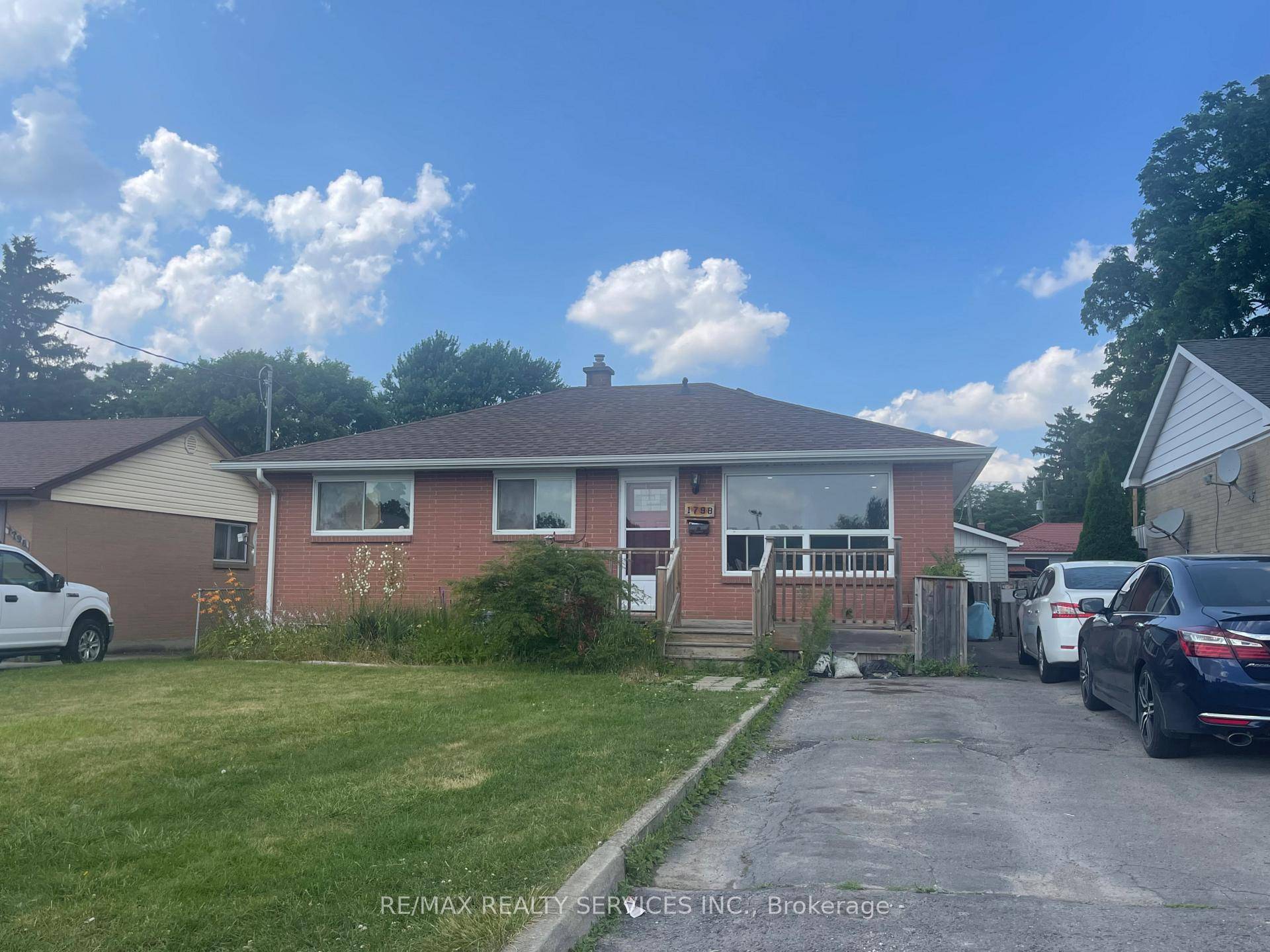 Welcome to 1798 Trafalgar Street !