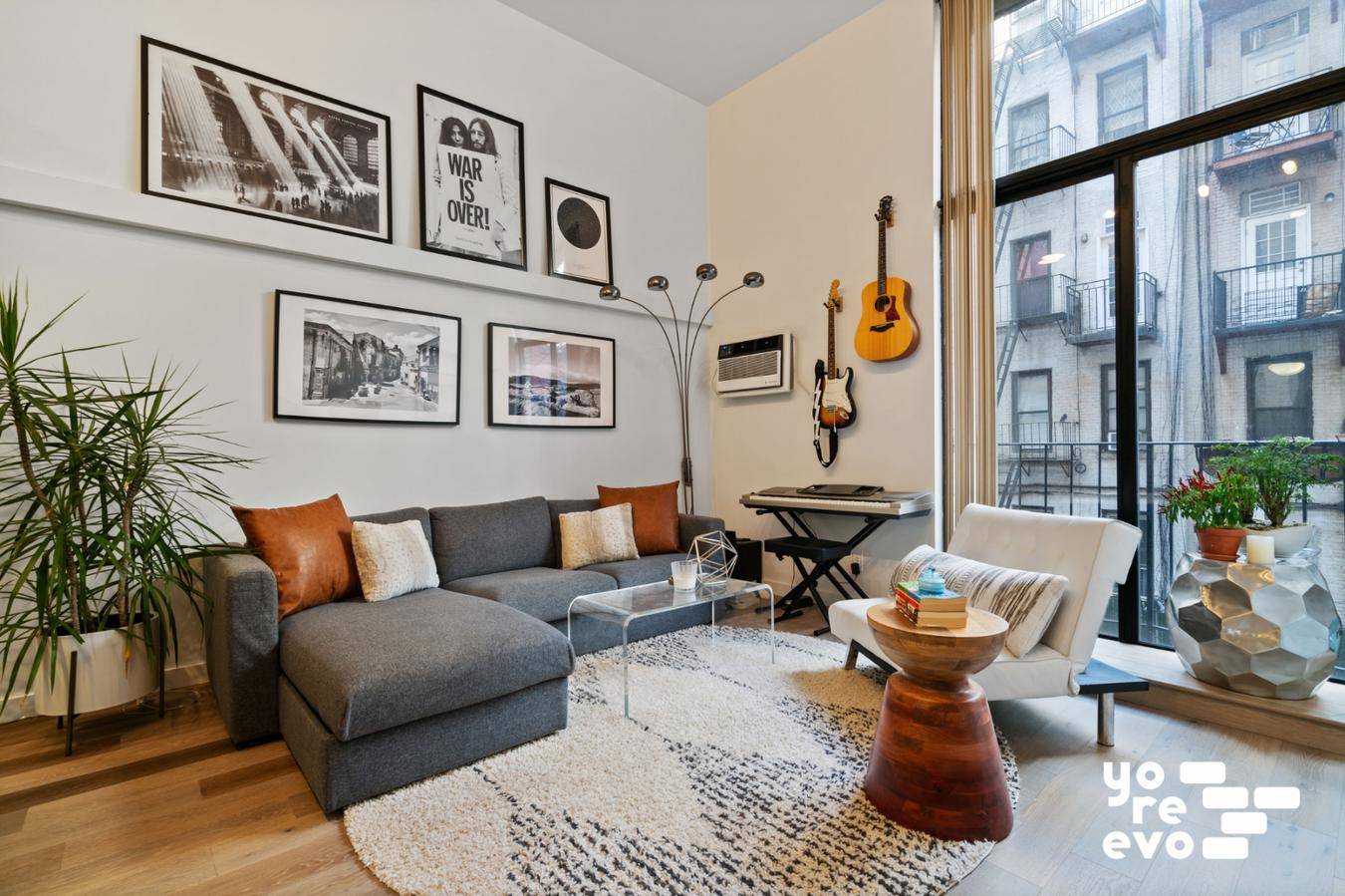 Apartment 222 at 215 East 24th Street is a stunning lofted 1 bedroom in an excellent building and cant beat location.