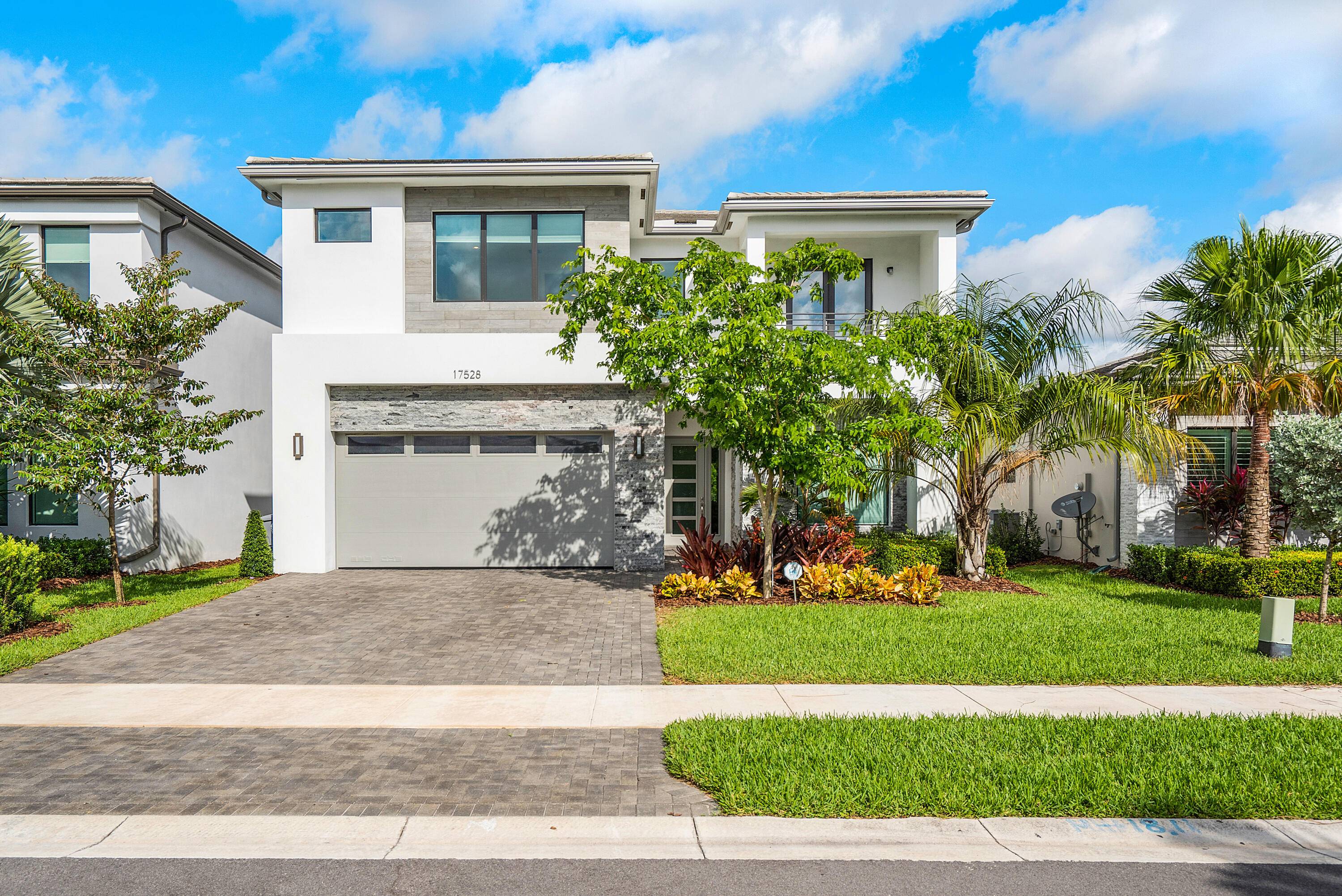 Fantastic Mariana Model two story pool home in LOTUS offered for annual rent.