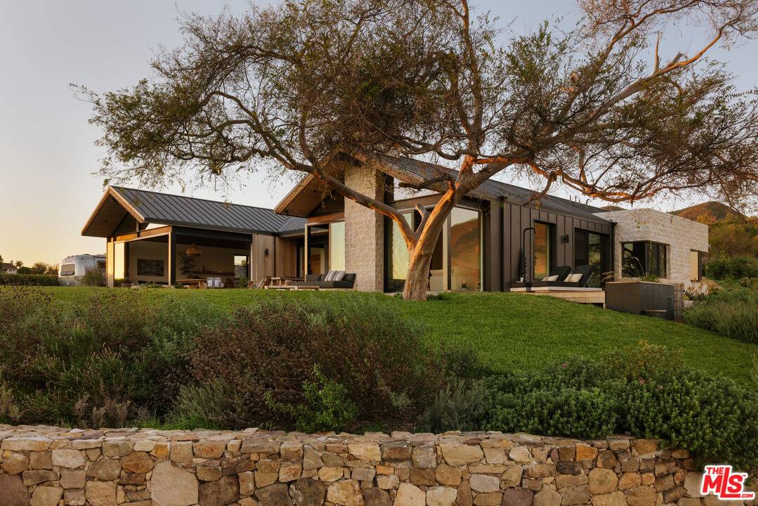 5792   Calpine Dr 3BR Malibu La