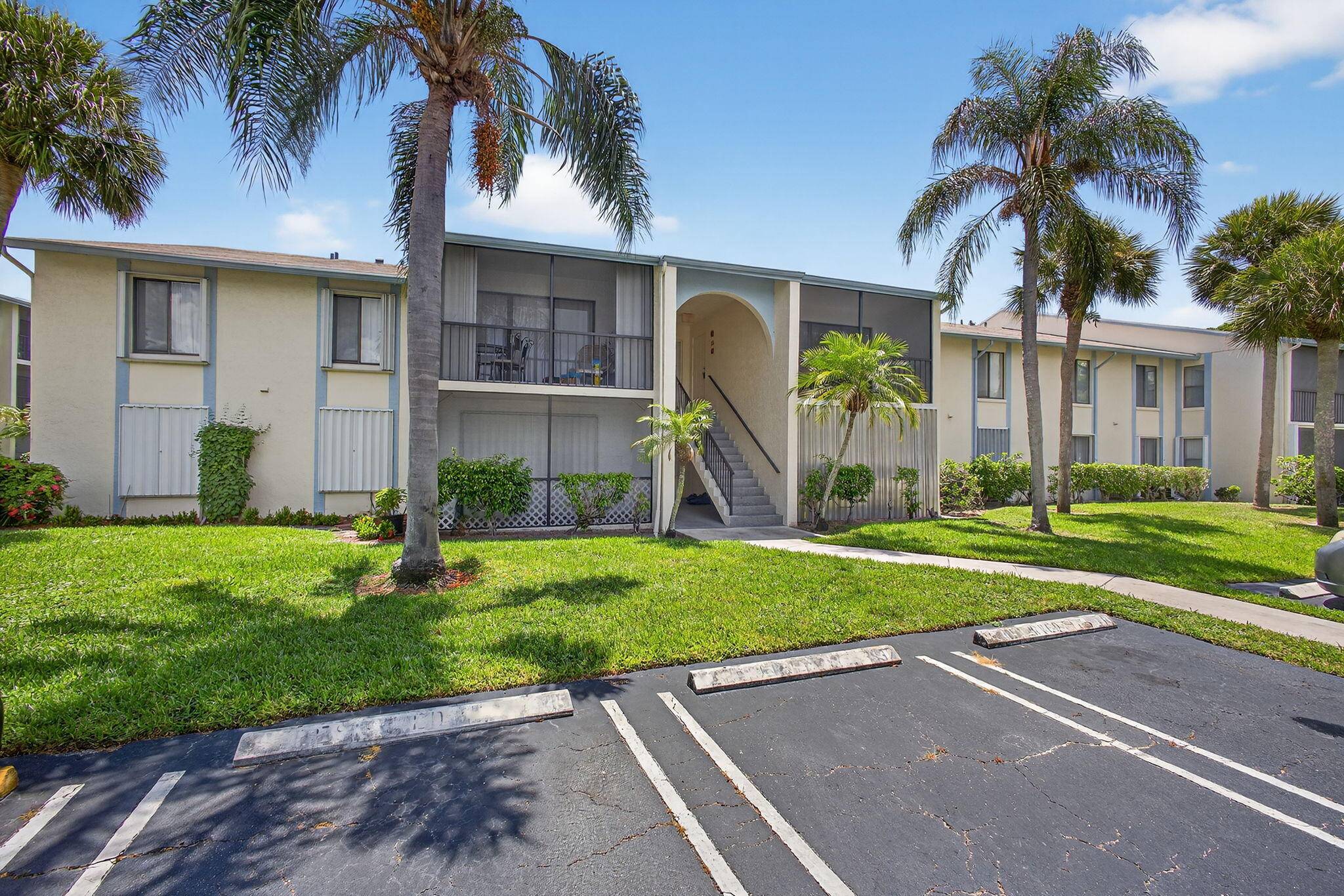 LOCATION, LOCATION, LOCATION, Newly painted, Light and Bright spacious two bedroom, two bathrooms.