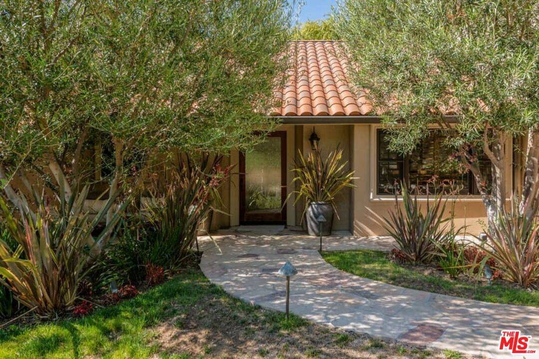 9545 Dalegrove Dr 4BR Beverly Hills Post Office | B.H.P.O. La