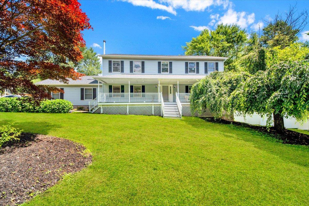 Staycation in the Country An Entertainer s Dream !