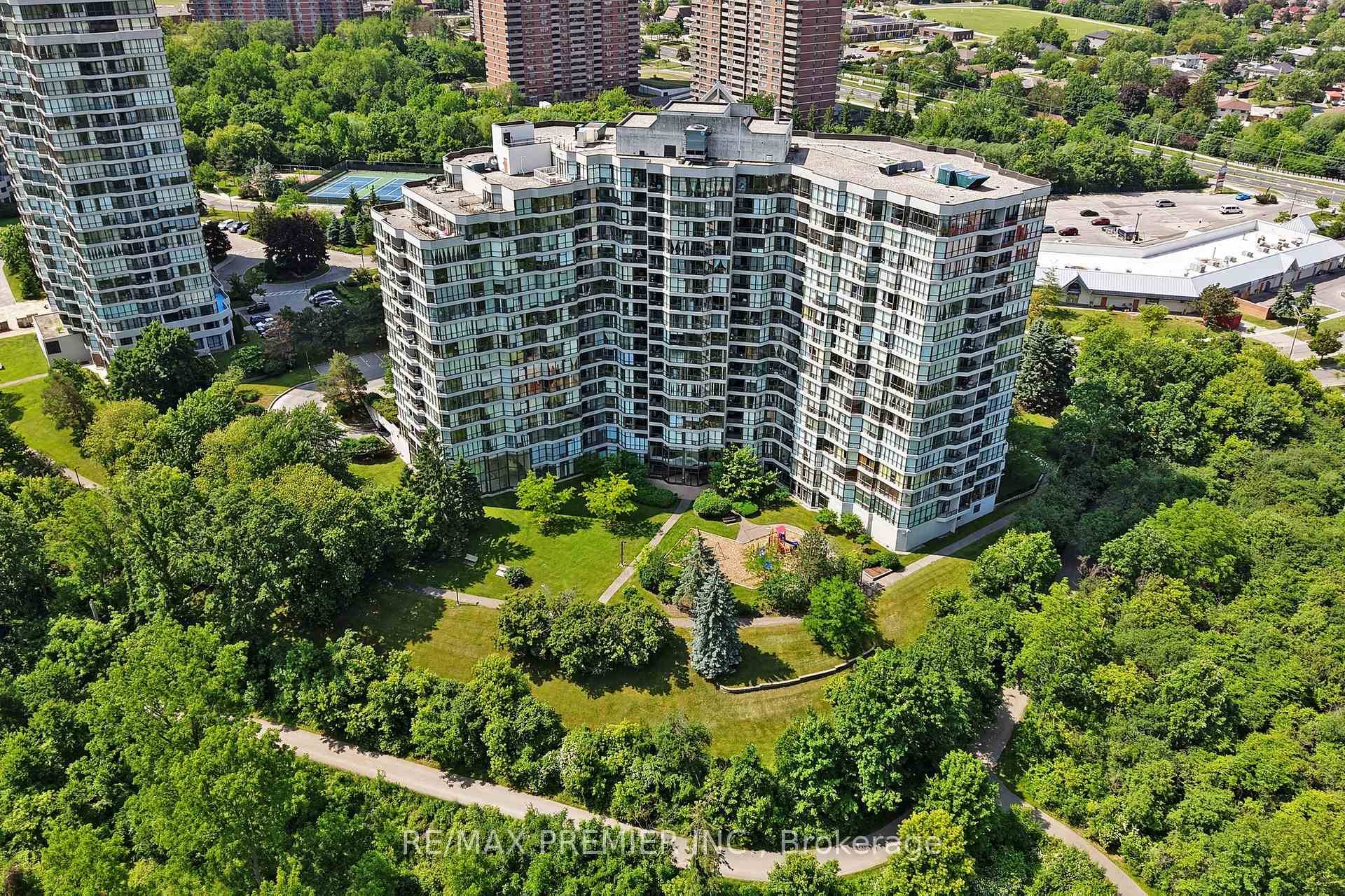 Welcome to Platinum on the Humber at 1 Rowntree Road, Unit 615 !