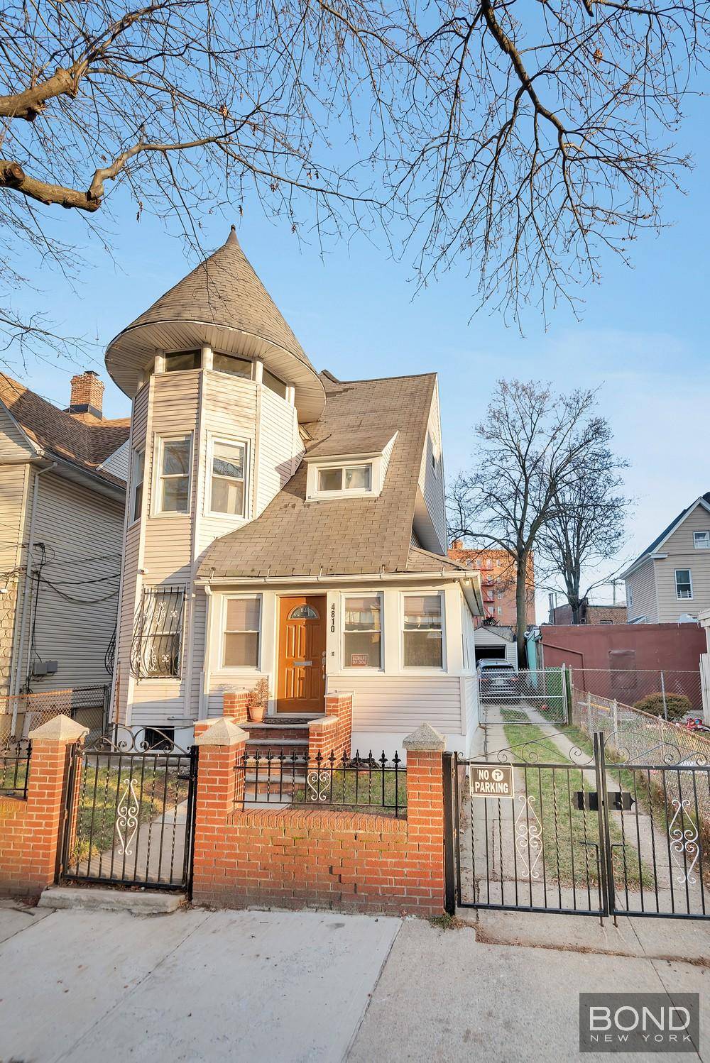 Welcome to this classic three story house in the heart of Wakefield offering space, character, and unbeatable convenience.