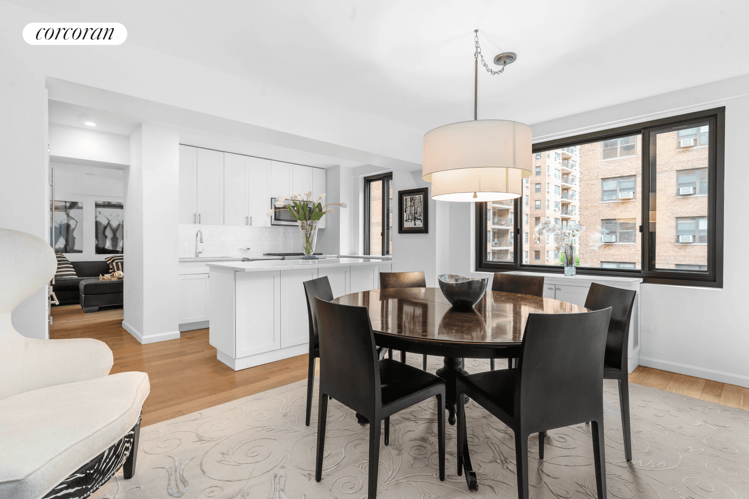 Welcome to 425 East 63rd Street, E5D Luxury Living at it's Finest Stunning 3 Bedroom Home Office Bonus Room This home is more than just a place to live it's ...