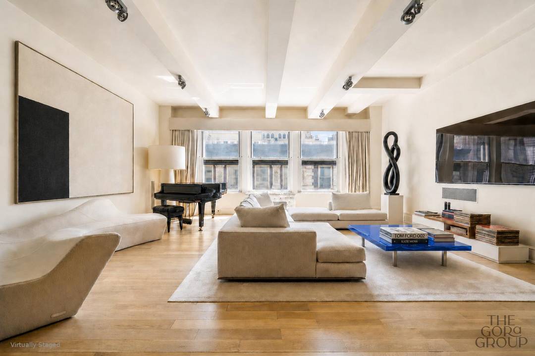 Residence 9J A Unique Duplex with Exceptional Design and DetailLocated in a classic pre war condominium on Park Avenue South, Residence 9J is a fully renovated duplex that combines thoughtful ...