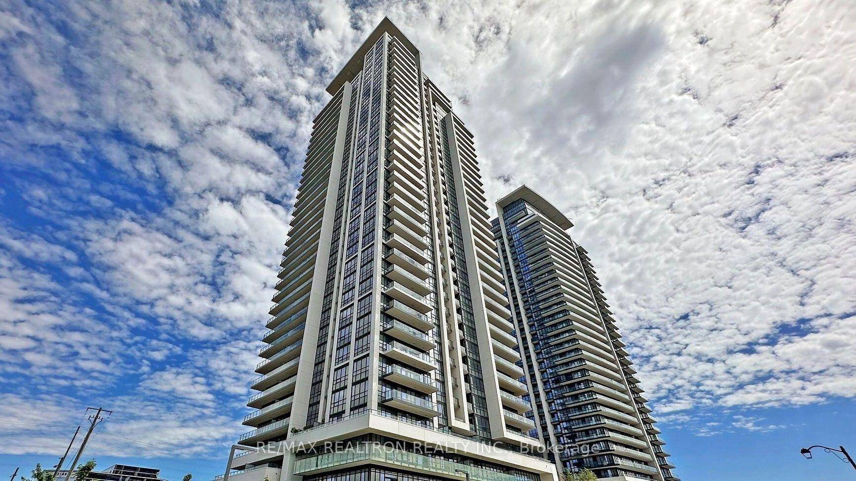 Welcome to urban living at its finest in the heart of Markham !