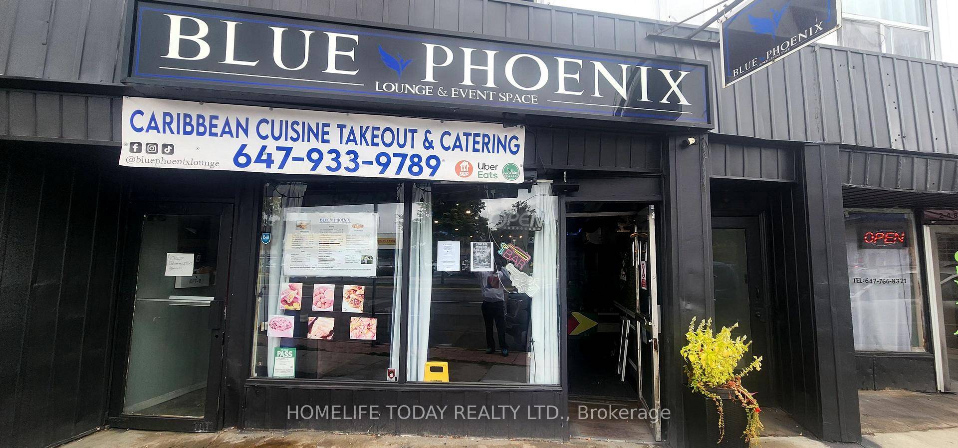 Turnkey restaurant opportunity in a high traffic commercial corridor.