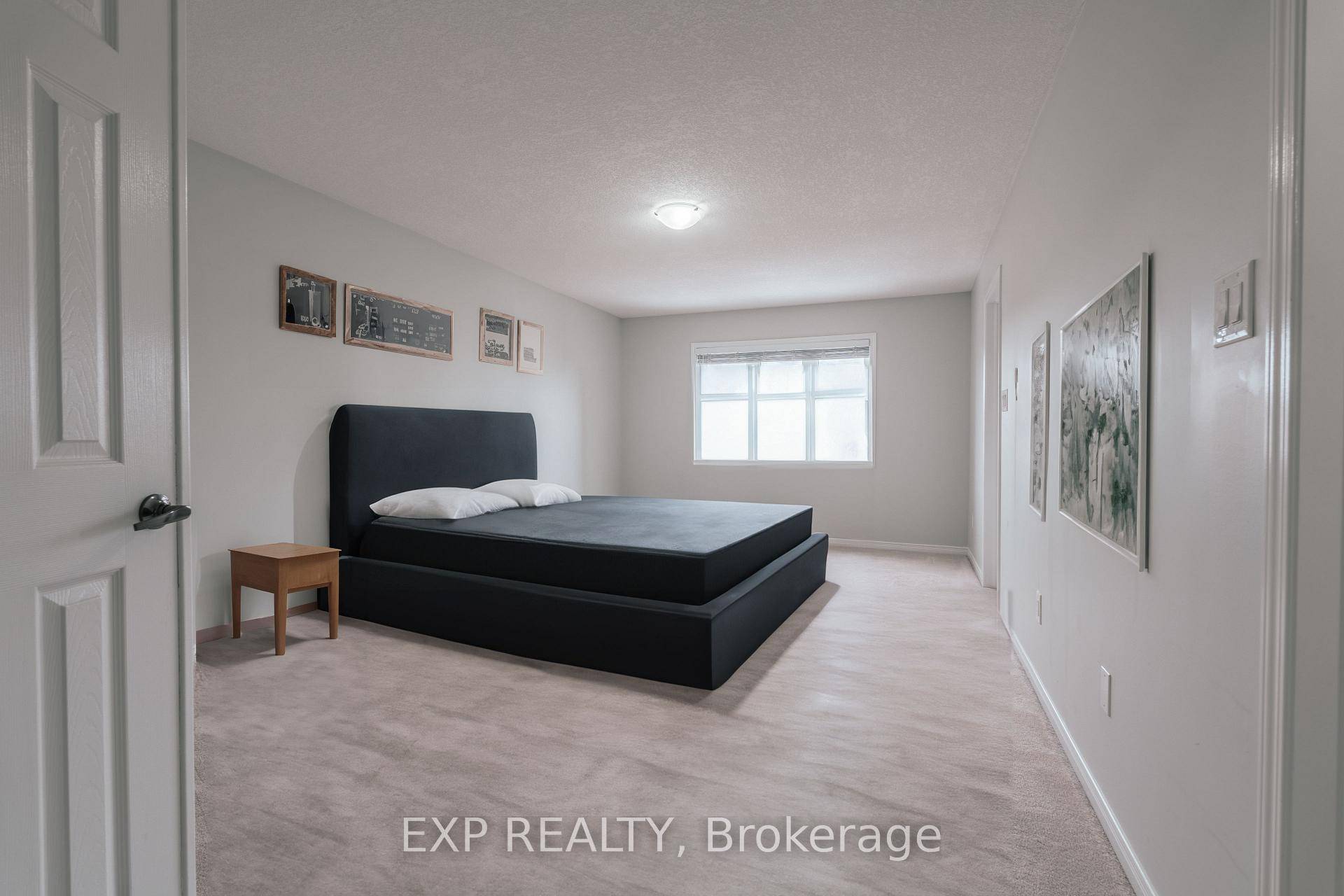 Welcome to 38 Hoover Rd, a stunning 3 bedroom, 4 bathroom two storey freehold townhome located in the highly sought after Northwest Brampton neighborhood.