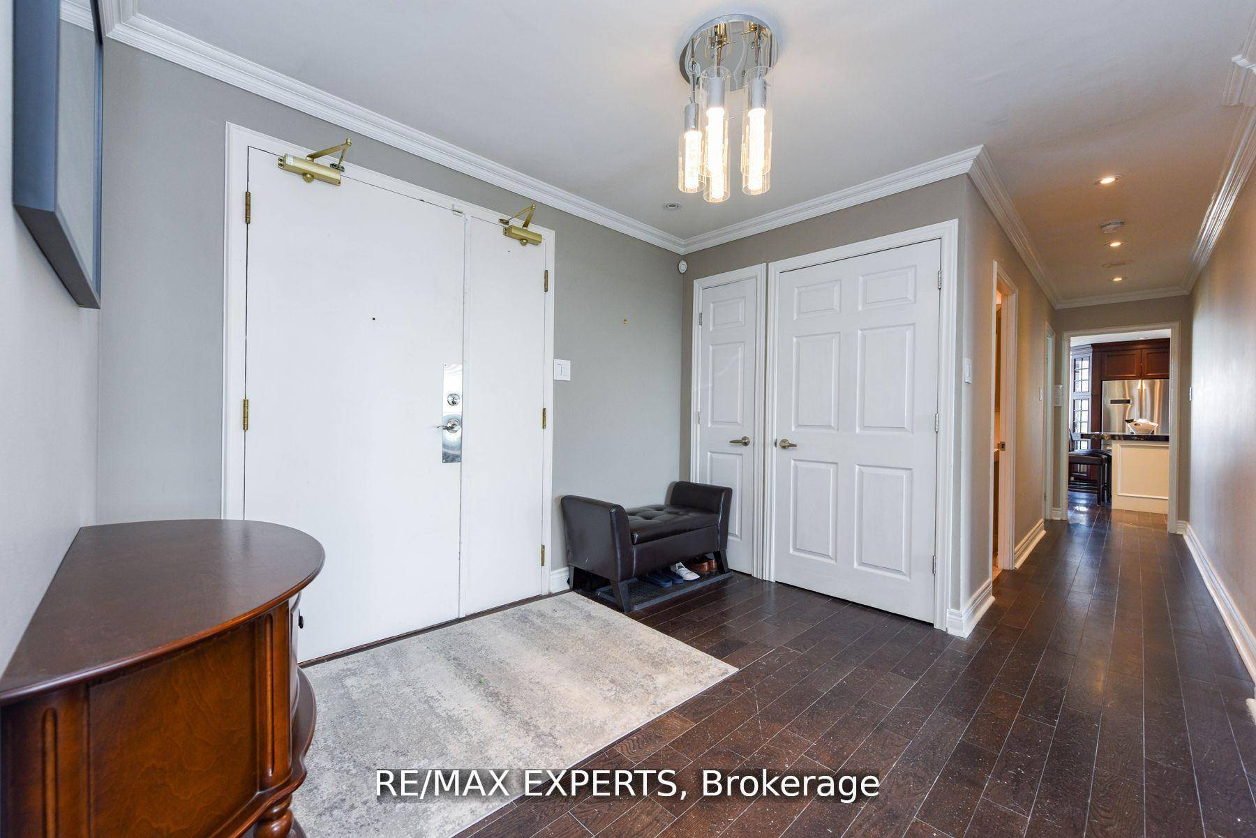 Located In The Coveted Mississauga City Centre, This Statement Piece Penthouse Boasts A Stunning Kitchen Complete with Wine Cooler And Coffee Bar, Custom Centre Island, Lavish Open Concept Living Spaces, ...