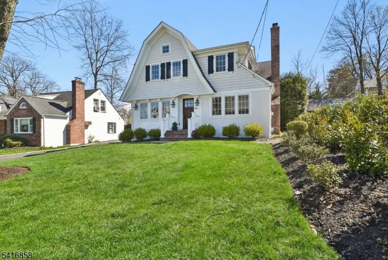 Move right into this beautifully renovated Colonial just minutes from downtown Summit, the Midtown Direct train to NYC, and Summit's highly regarded schools.