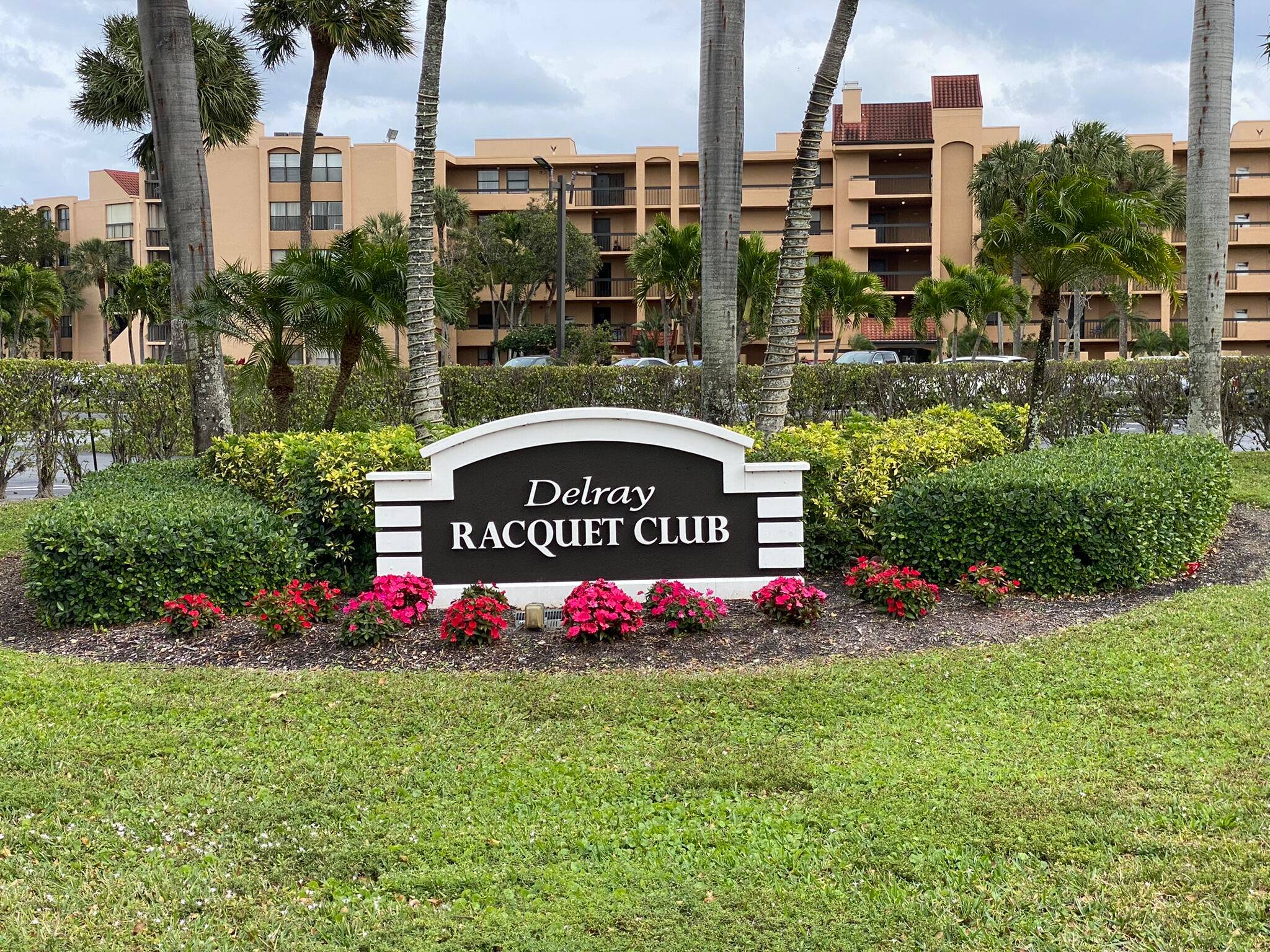 Fully furnished 2 2 in Delray Racquet Club with 2 pools, fitness center, tennis courts, and lakes with jogging and walking paths.