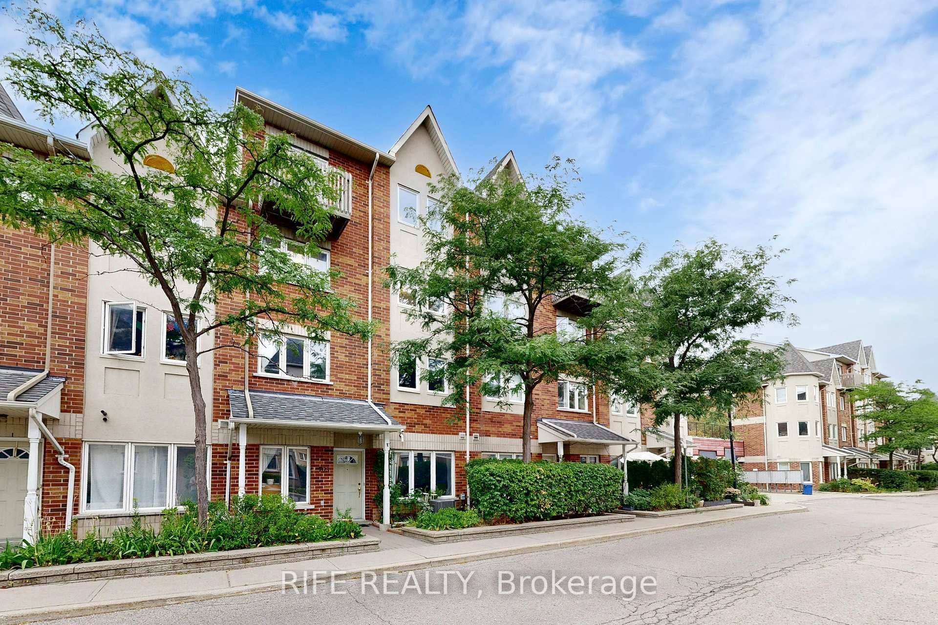 Welcome to 28 Rosebank Dr 703 the most practical and value packed layout in this sought after community, offering a rare 4 storey design with versatile living spaces and exceptional ...
