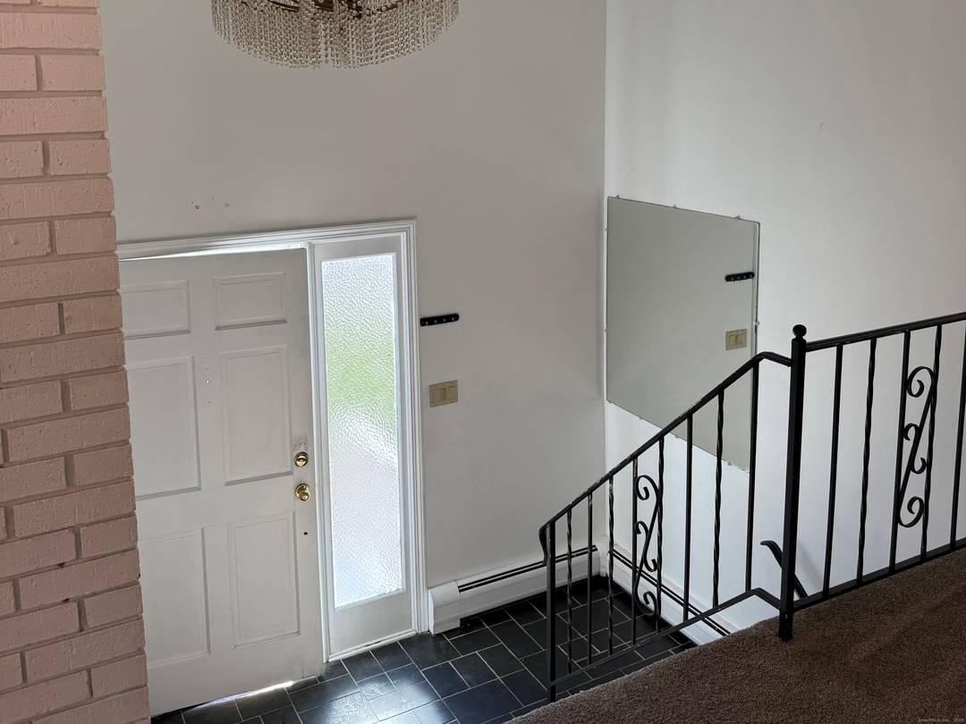 Unparalleled Opportunity in Coveted Tashua, Trumbull !