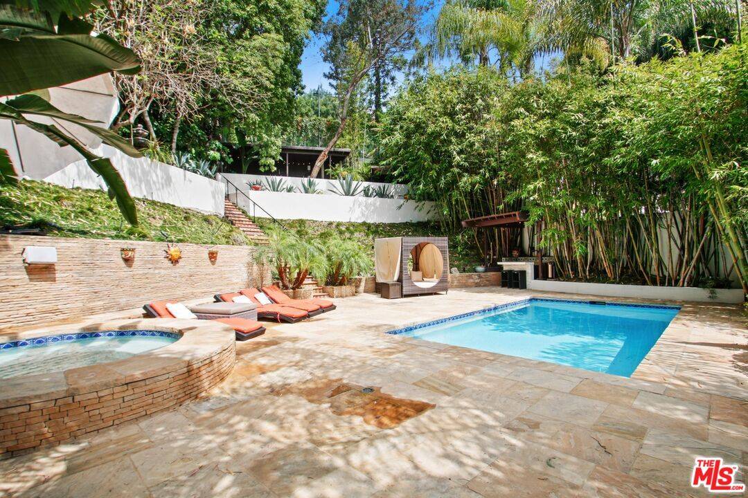 8343 W Sunset Blvd 3.0 Sunset Strip LA