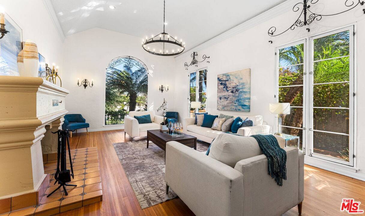 6300   Drexel Ave 4BR Beverly Grove La