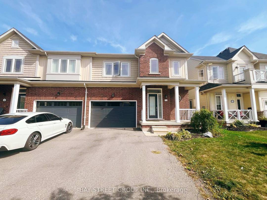 This cozy home located in St.