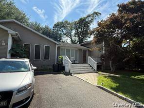 Full House Rental, Hi Ranch, 3 Bedrooms, 2 Full Baths, Laundry Room, Washer Dryer, 1 2 Furnished basement, Inground Pool, 1 Car Driveway.