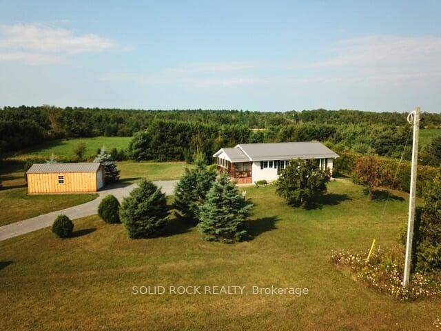 Just minutes from beautiful White Lake and only 10 minutes to Arnprior, this meticulously maintained, move in ready 2 bedroom, 1 bath bungalow delivers the perfect blend of comfort, convenience, ...