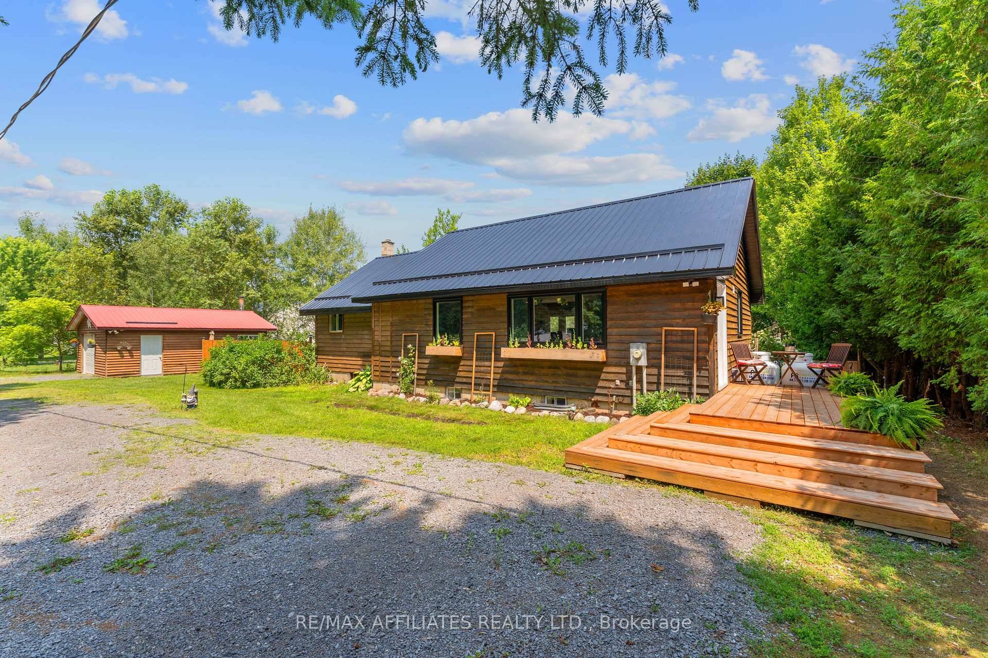 OPEN HOUSE Sunday August 17, 2 4pm !