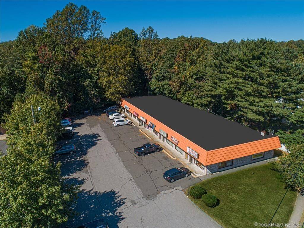 Strip Center at bustling Route 1 aka Boston Post Road.