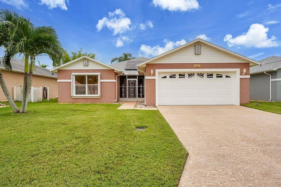 Welcome to your dream 55 oasis !
