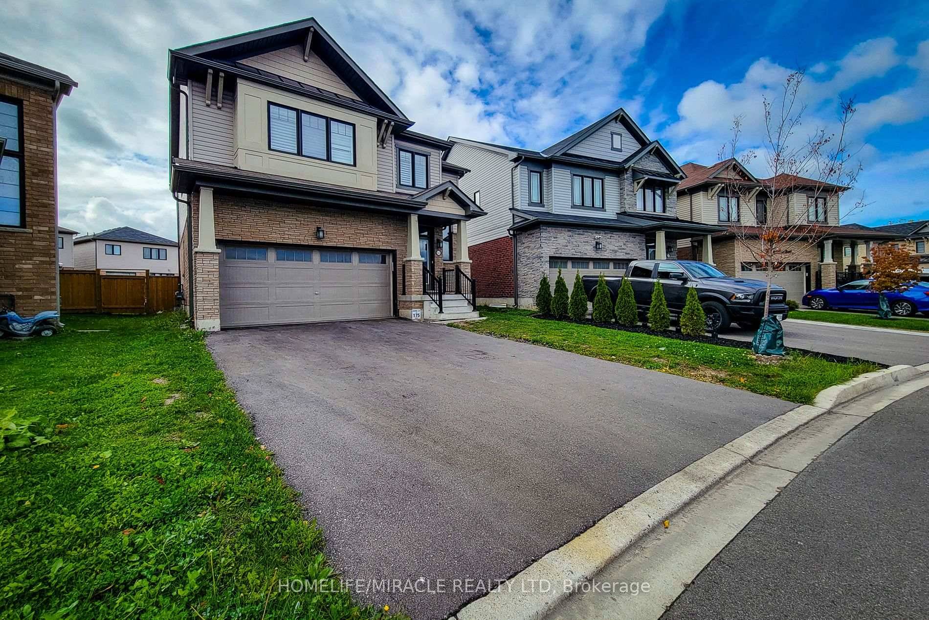 Welcome to 63 Magdalena St, a stunning 2021 built detached home in the highly desirable Stoney Creek Mountain community !