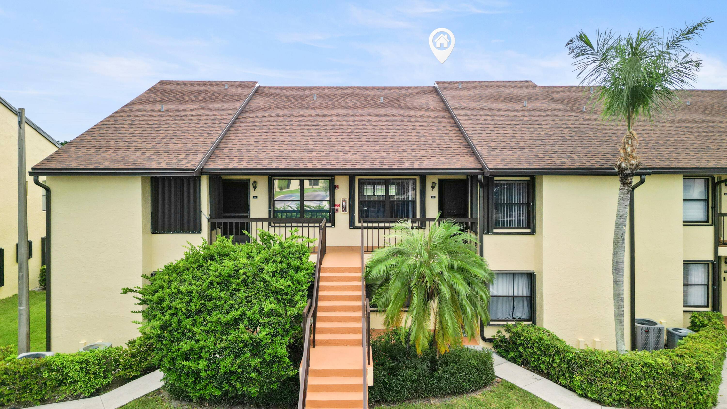 Welcome to your dream condo !
