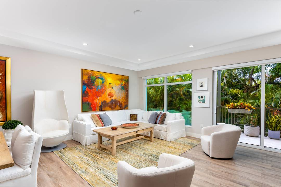 Come home to Sailfish Cove, Stuart's premier downtown waterfront condo.