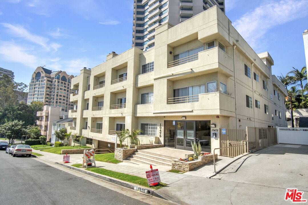 10475 Ashton Ave 2BR Westwood La
