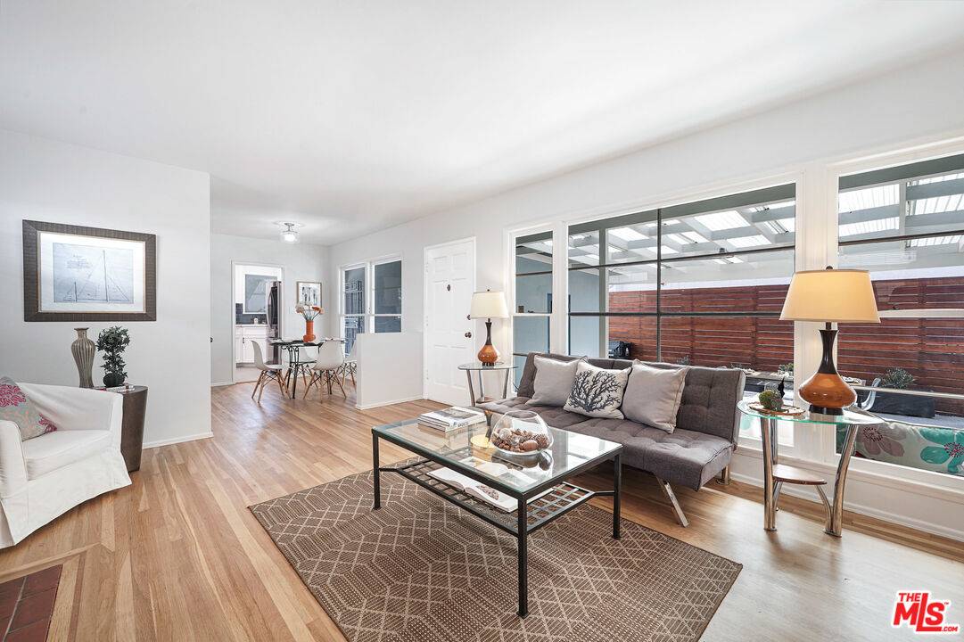 1019 MARCO PL 3BR Marina Del Rey La