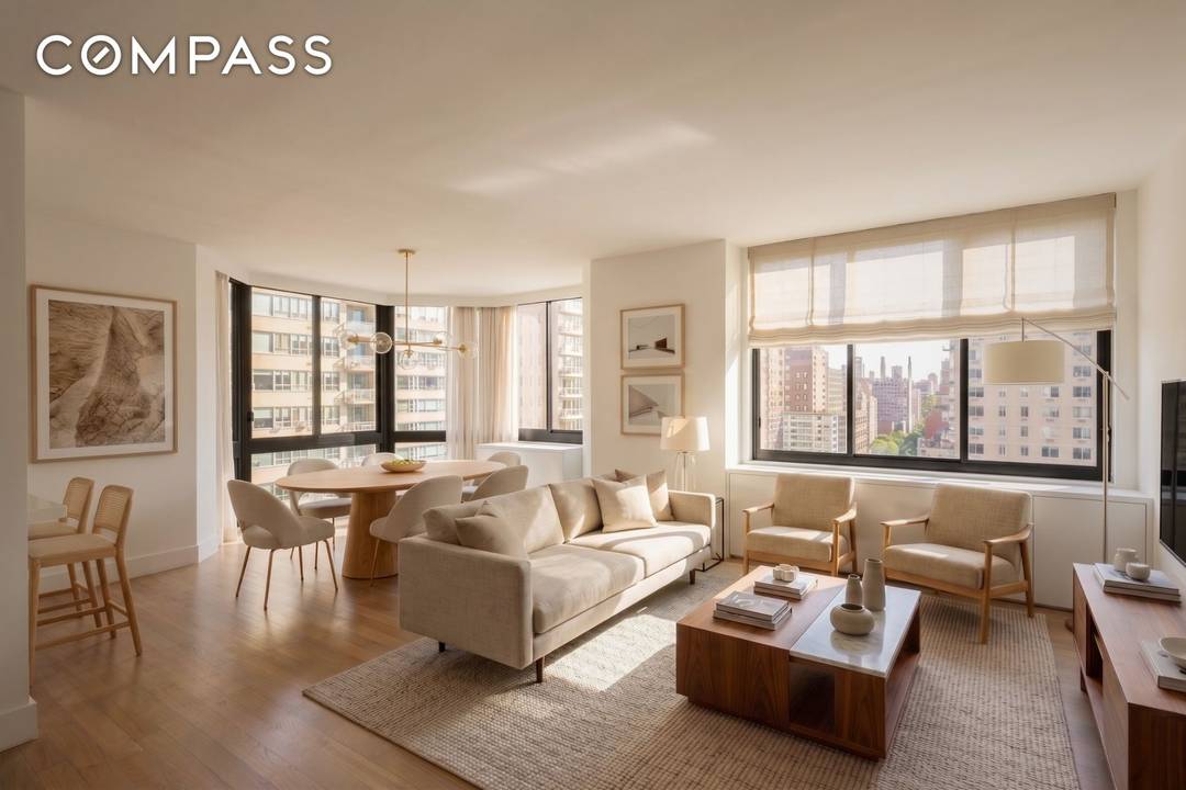 Tucked away from 3rd Avenue and facing 65th Street, Residence 11D looks out over the quiet plaza entrance of the Bristol Plaza giving you distance, open sky, and the kind ...