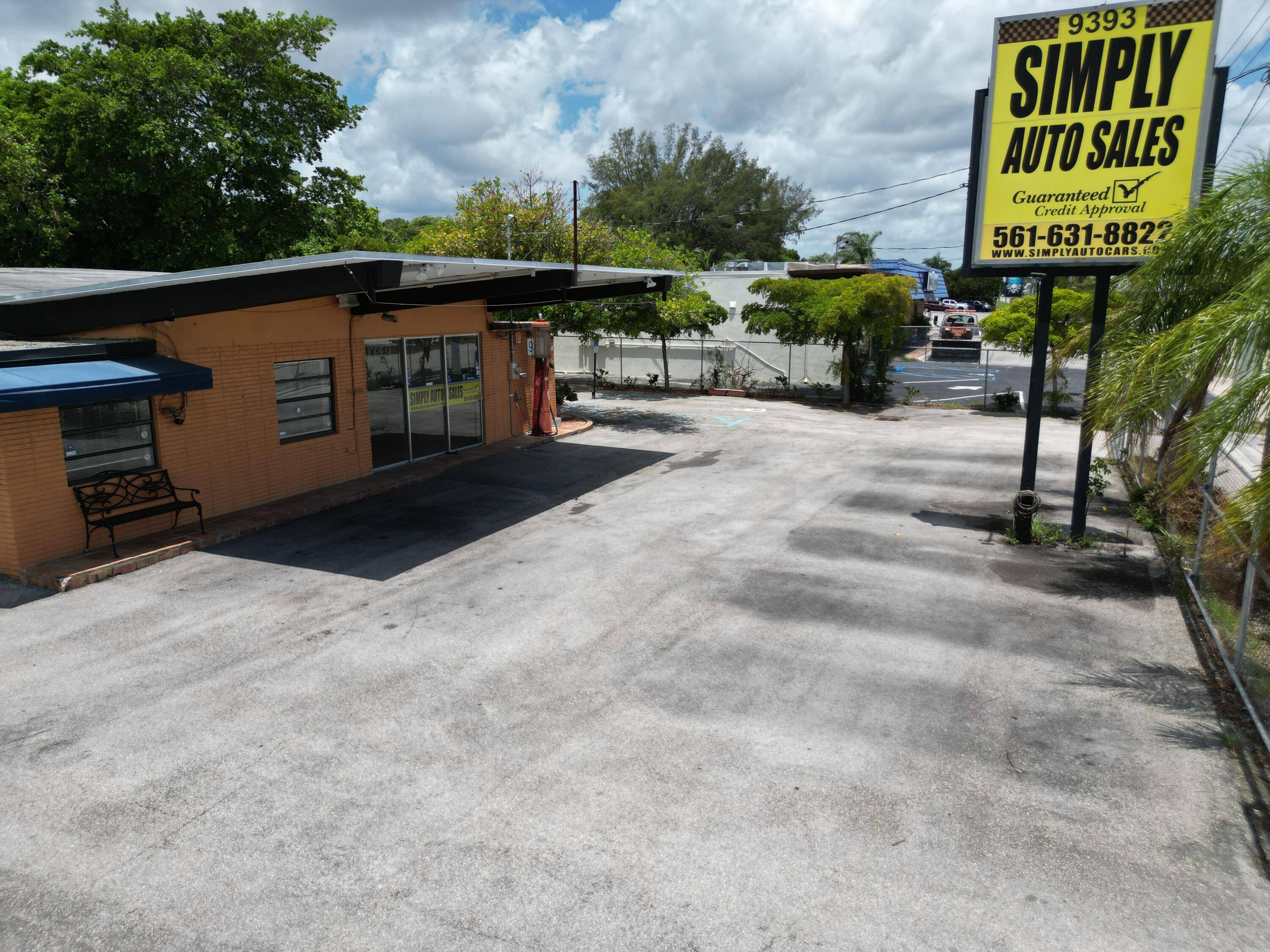 9393 Alt A1A Retail Property in Delray Beach, FL Discover a rare opportunity to own a used car dealership in the heart of Delray Beach.