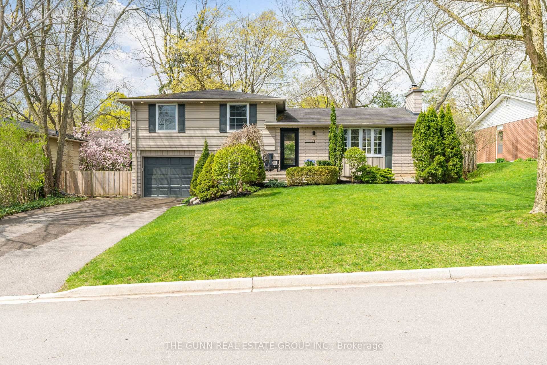 Nestled on a prestigious, treed lot in one of London's most coveted neighbourhoods, this impeccably renovated four level split home delivers 4 bedrooms, 2 baths and 1, 245 sq ft ...