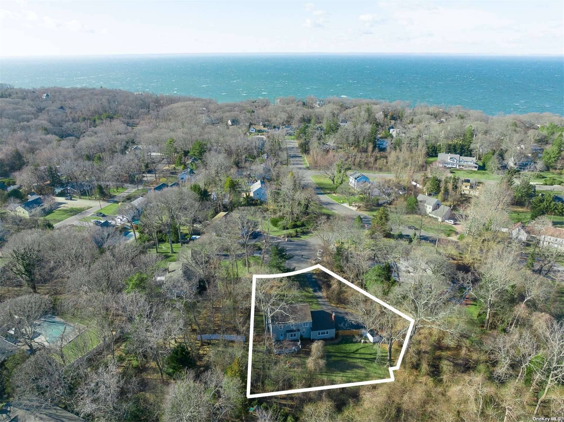 Wonderful Claredon built home situated on shy 1 Acre lot on Cul de sac in Soundview Acres.