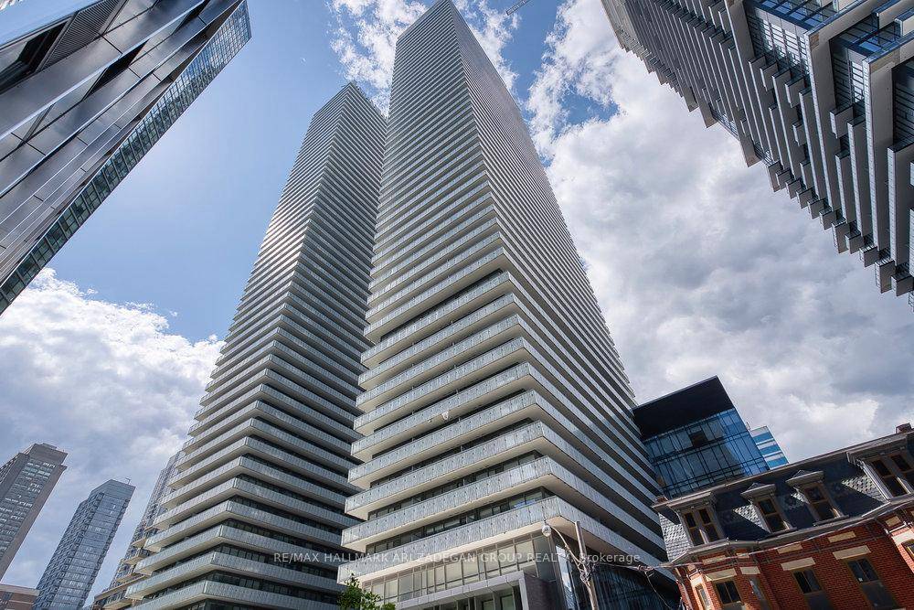 Do you want to live in Yorkville ?