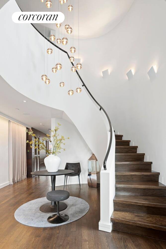 The Prime Penthouse Meatpacking's Masterpiece of Modern Luxury Experience unparalleled luxury in this extraordinary full floor triplex penthouse, a bespoke sanctuary nestled within a boutique condominium in the vibrant Meatpacking ...