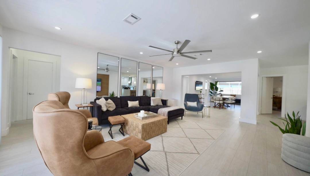 Live east of US 1 in one of Pompano Beach's most desirable neighborhoods.