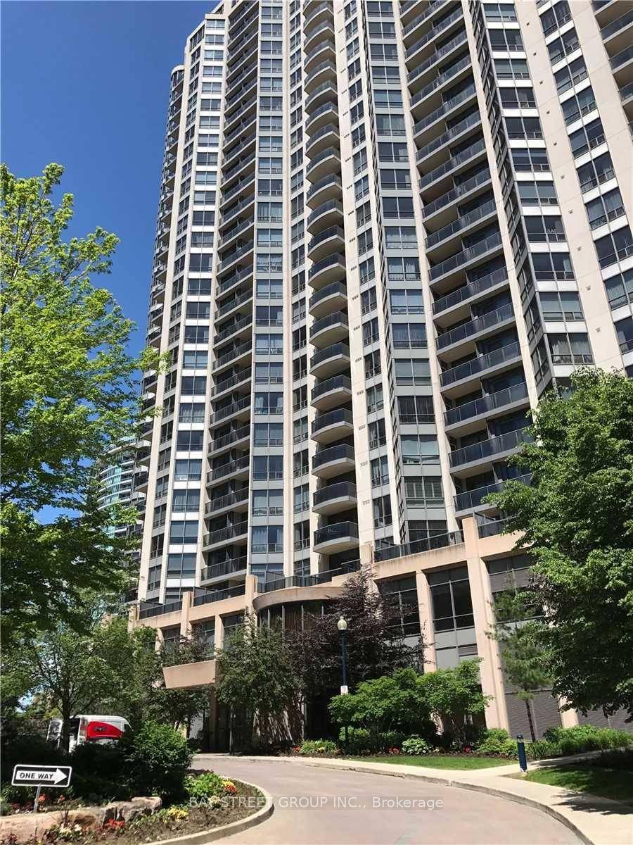 Prime North York Location !