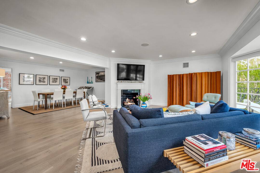 751 Westholme Ave 4.0 Westwood LA